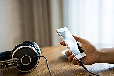 《地平线：黎明时分》完全版Steam特惠167元